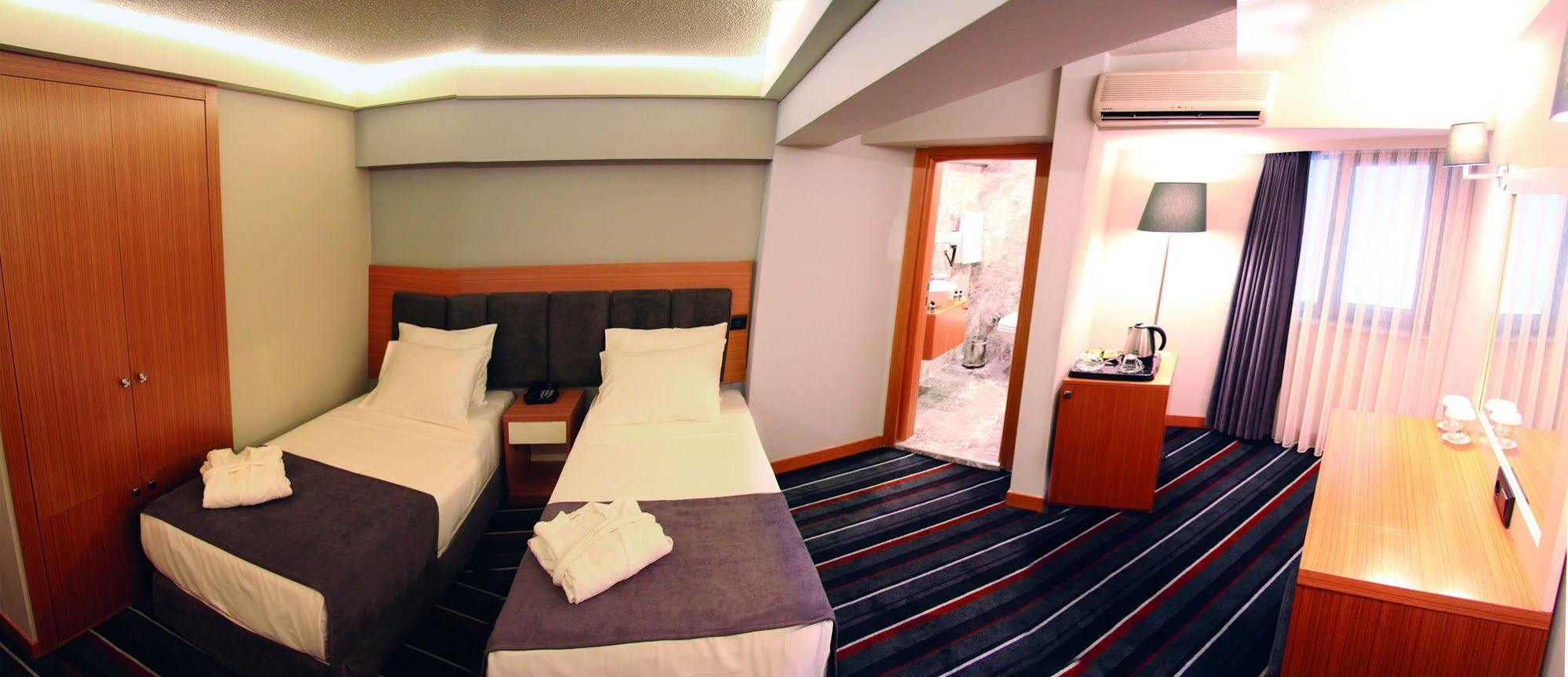 Bergama Hotel Old City Istambul Exterior foto